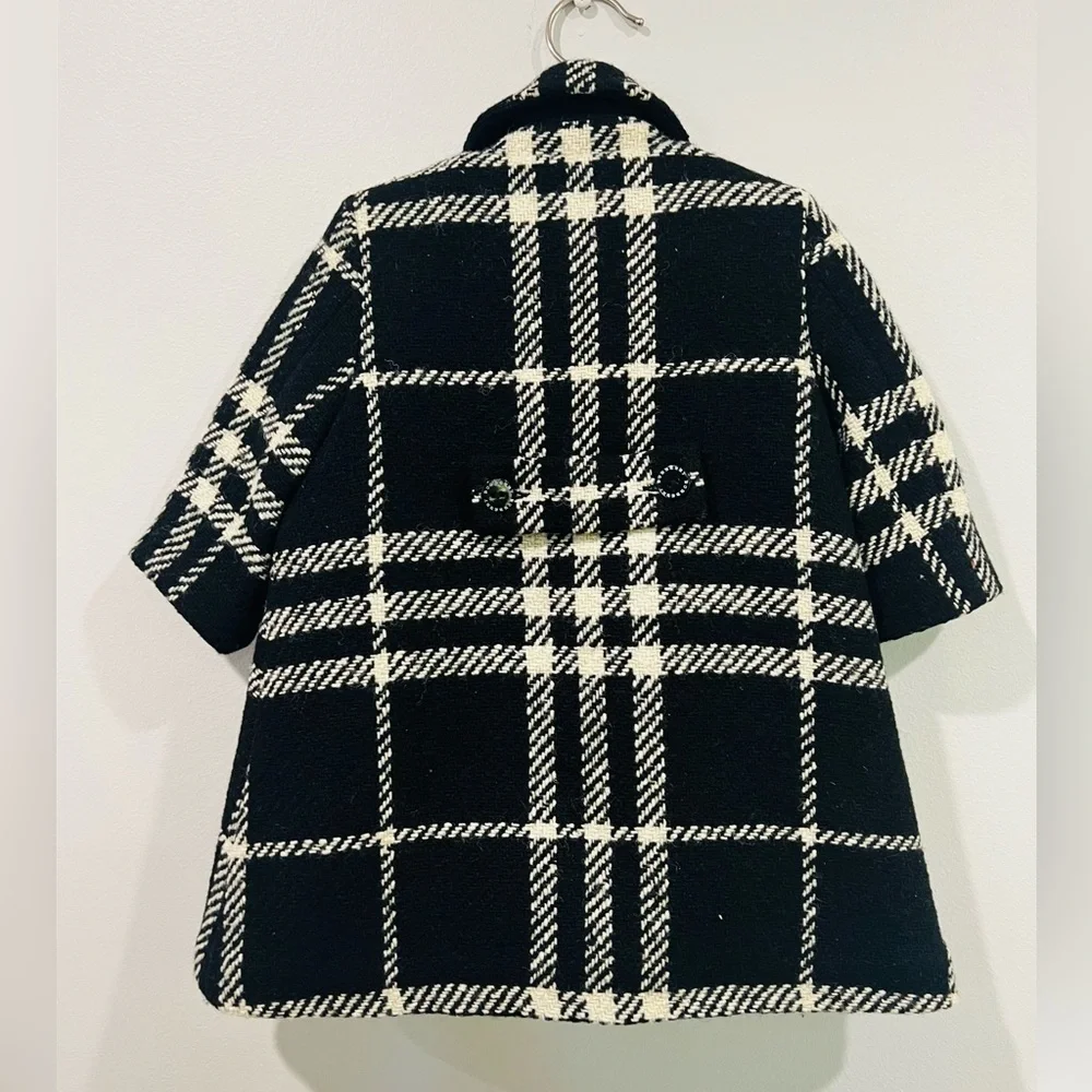BURBERY**Double Breasted Baby Coat***Size 6 mo. $1395 - Picture 3 of 6